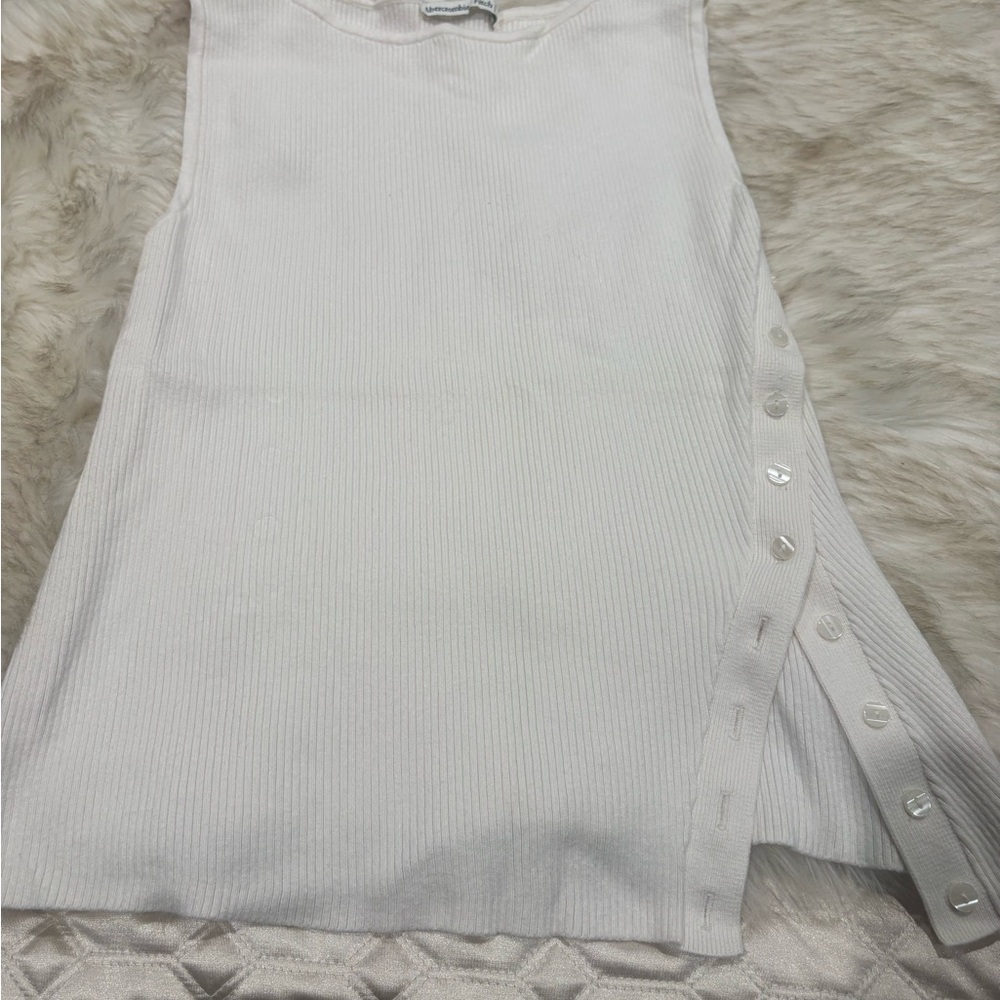 Abercrombie & Fitch White Button Detail Tank Top